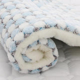 Cozy Calming Pet Blanket - Self-Calming, Ultra-Soft Faux Fur, Anxiety Relief